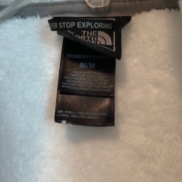 The North Face White Fleece Jacket - Picture 3 of 4